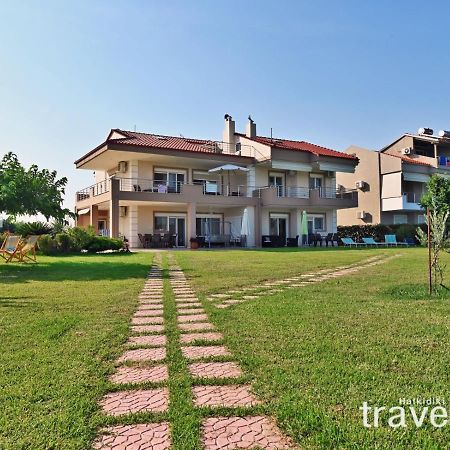 Villa Iris By Rentalspro Services - Agios Mamas Beach Bagian luar foto