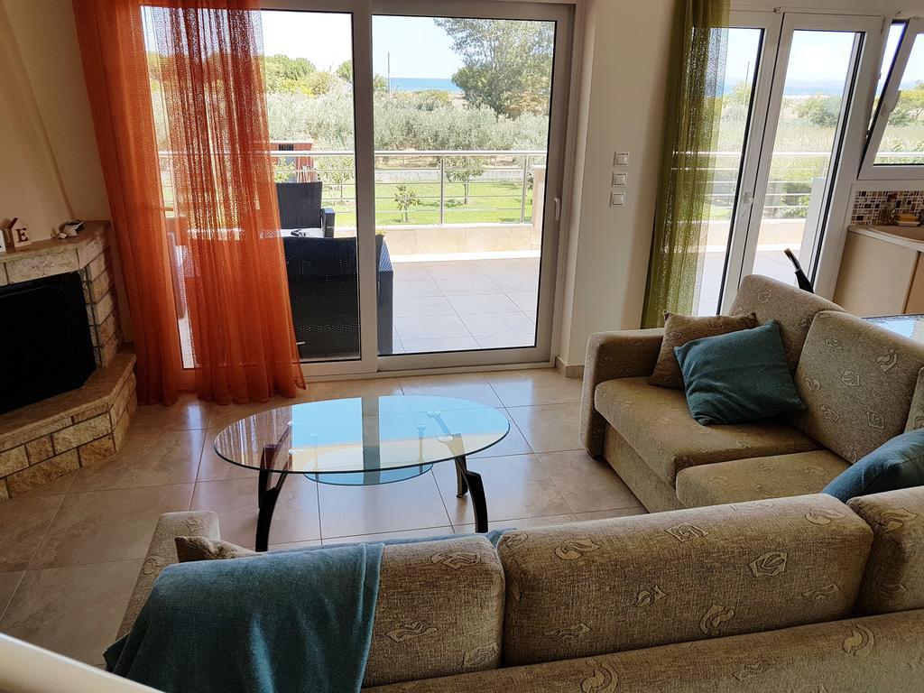Villa Iris By Rentalspro Services - Agios Mamas Beach Bagian luar foto